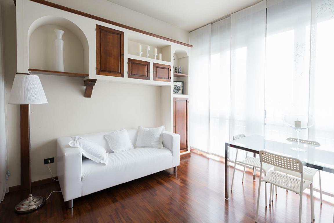 Apartament Studio Downtown Fantastic Area Mediolan Zewnętrze zdjęcie